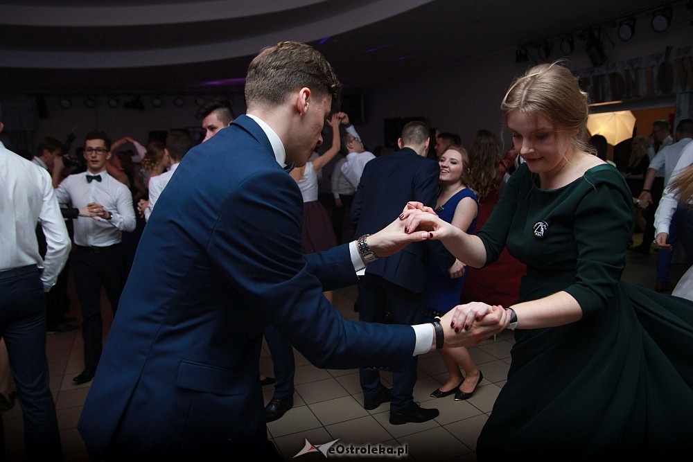 Studniówka 2017 w II Liceum Ogólnokształcącym w Ostrołęce [21.01.2017] - zdjęcie #94 - eOstroleka.pl