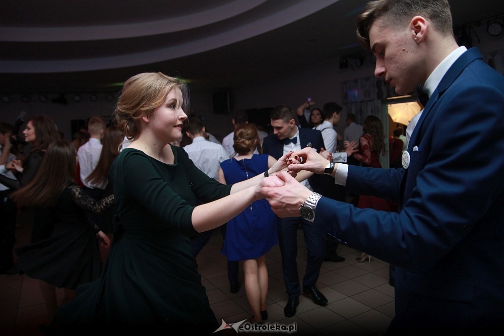Studniówka 2017 w II Liceum Ogólnokształcącym w Ostrołęce [21.01.2017] - zdjęcie #93 - eOstroleka.pl