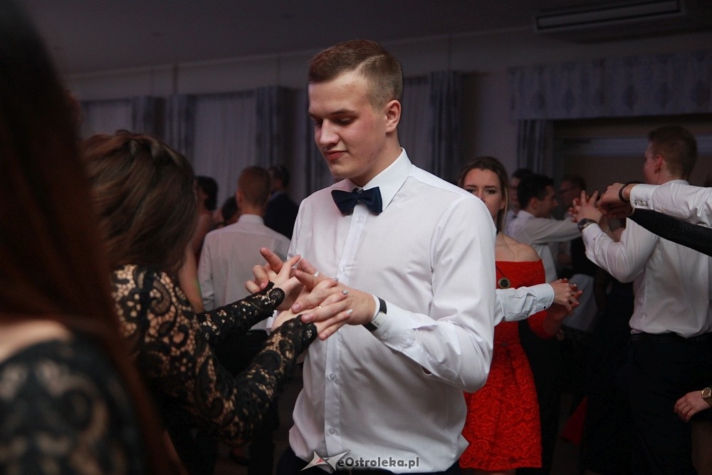 Studniówka 2017 w II Liceum Ogólnokształcącym w Ostrołęce [21.01.2017] - zdjęcie #81 - eOstroleka.pl