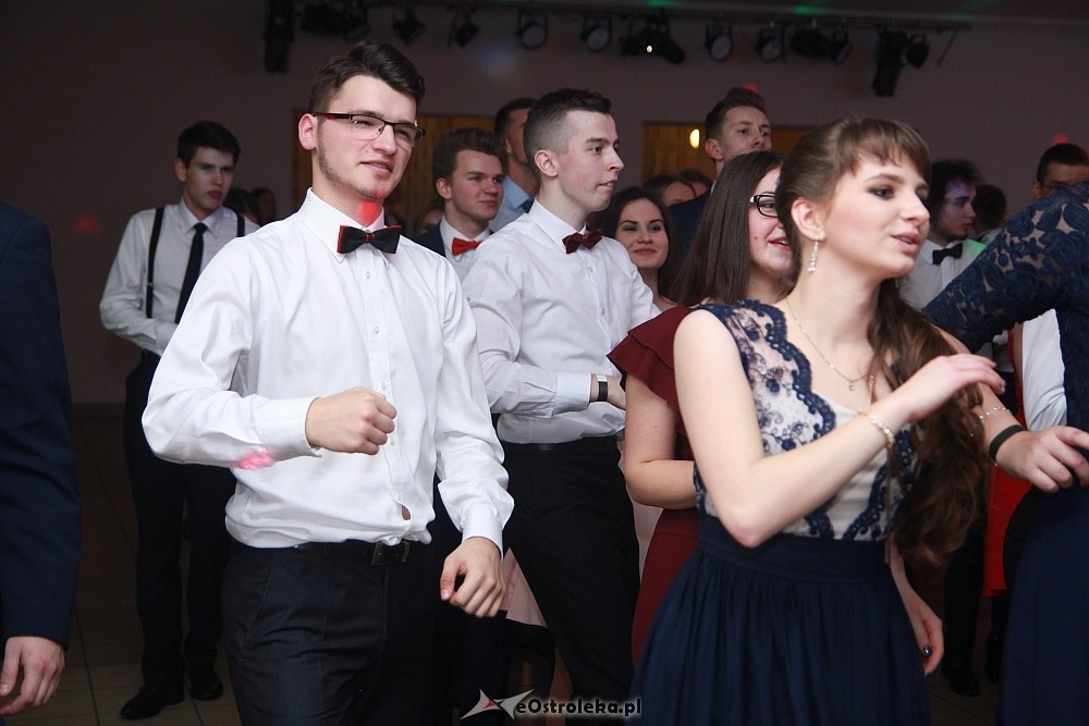 Studniówka 2017 w II Liceum Ogólnokształcącym w Ostrołęce [21.01.2017] - zdjęcie #78 - eOstroleka.pl