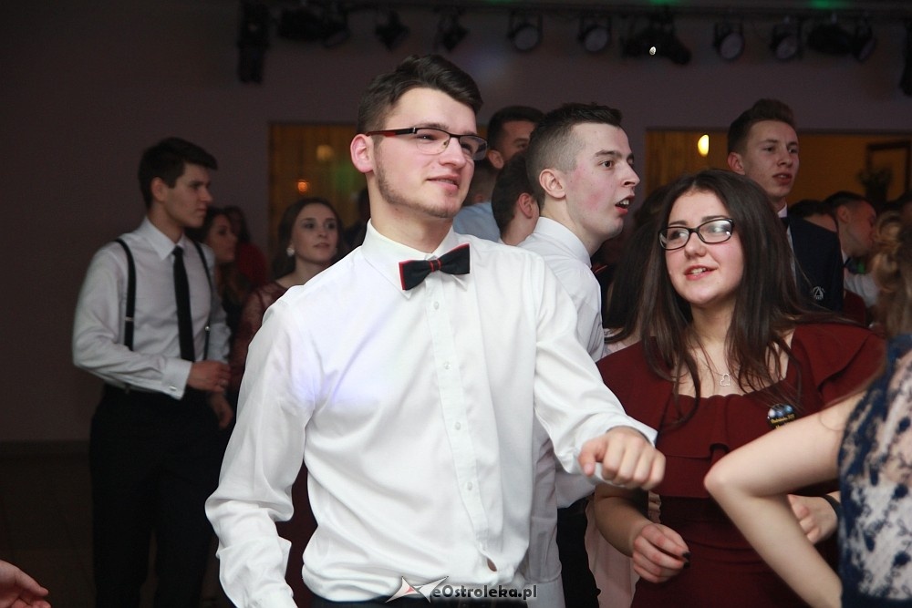 Studniówka 2017 w II Liceum Ogólnokształcącym w Ostrołęce [21.01.2017] - zdjęcie #77 - eOstroleka.pl