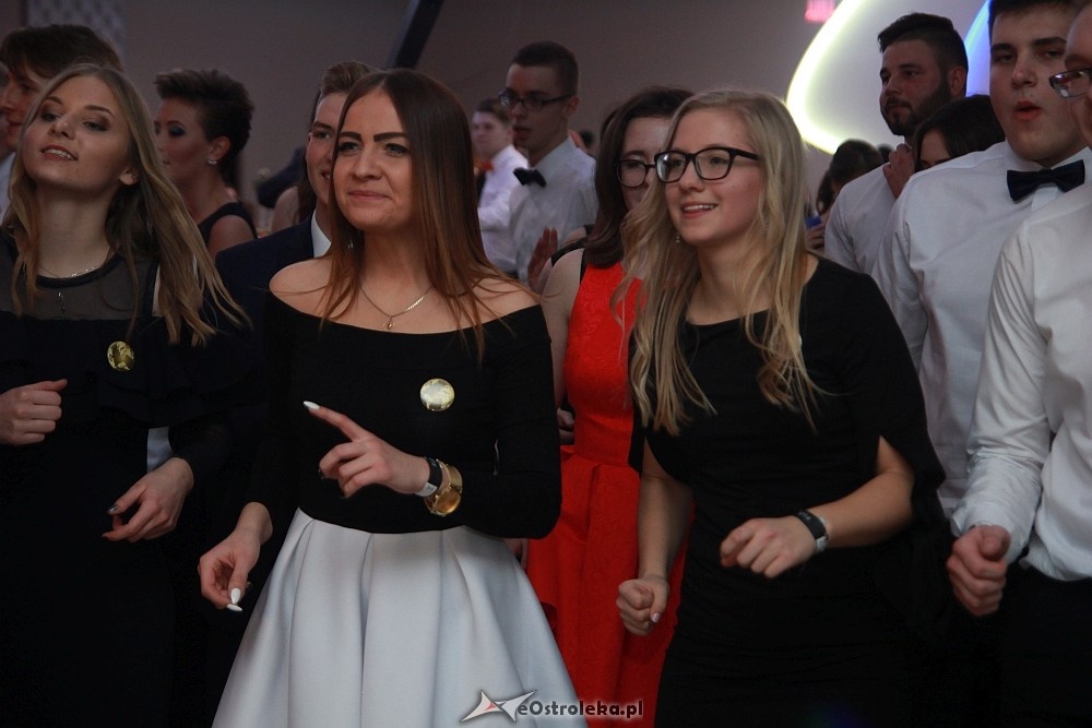 Studniówka 2017 w II Liceum Ogólnokształcącym w Ostrołęce [21.01.2017] - zdjęcie #74 - eOstroleka.pl