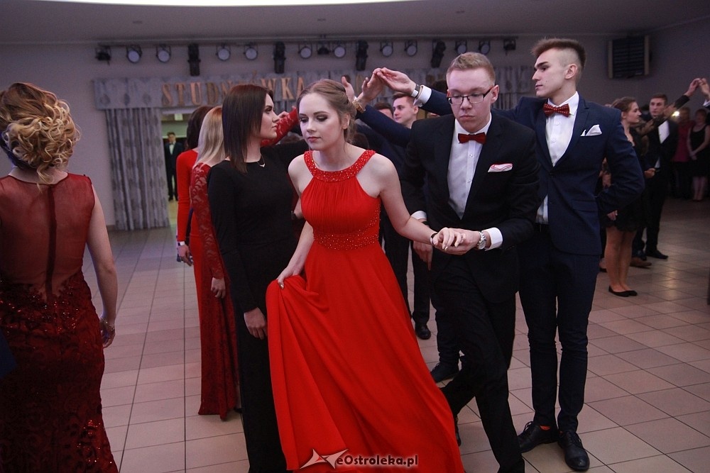 Studniówka 2017 w II Liceum Ogólnokształcącym w Ostrołęce [21.01.2017] - zdjęcie #31 - eOstroleka.pl
