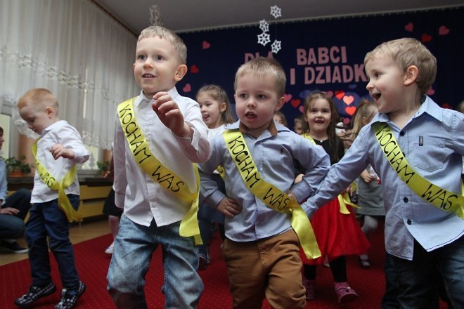 Dzień Babci i Dziadka w Krainie Misiów [26.01.2017] - zdjęcie #43 - eOstroleka.pl