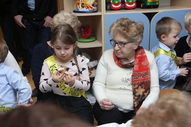 Dzień Babci i Dziadka w Krainie Misiów [26.01.2017] - zdjęcie #12 - eOstroleka.pl