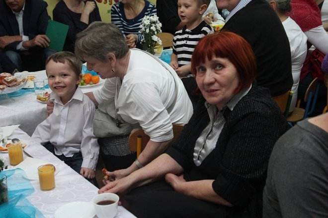 Dzień Babci i Dziadka w Krainie Misiów [26.01.2017] - zdjęcie #1 - eOstroleka.pl