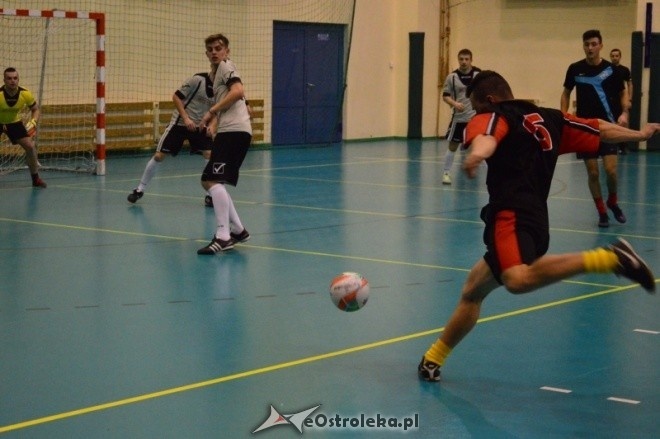 Nocna Liga Futsalu - 7. kolejka [27.01.2017] - zdjęcie #1 - eOstroleka.pl