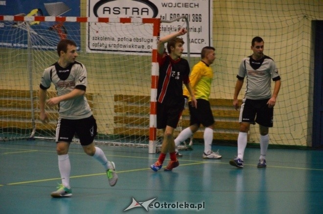 Nocna Liga Futsalu - 7. kolejka [27.01.2017] - zdjęcie #9 - eOstroleka.pl