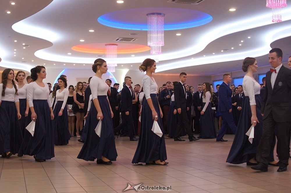 Studniówka 2017 w Zespole Szkół Zawodowych nr 2 w Ostrołęce [28.01.2017] - zdjęcie #267 - eOstroleka.pl