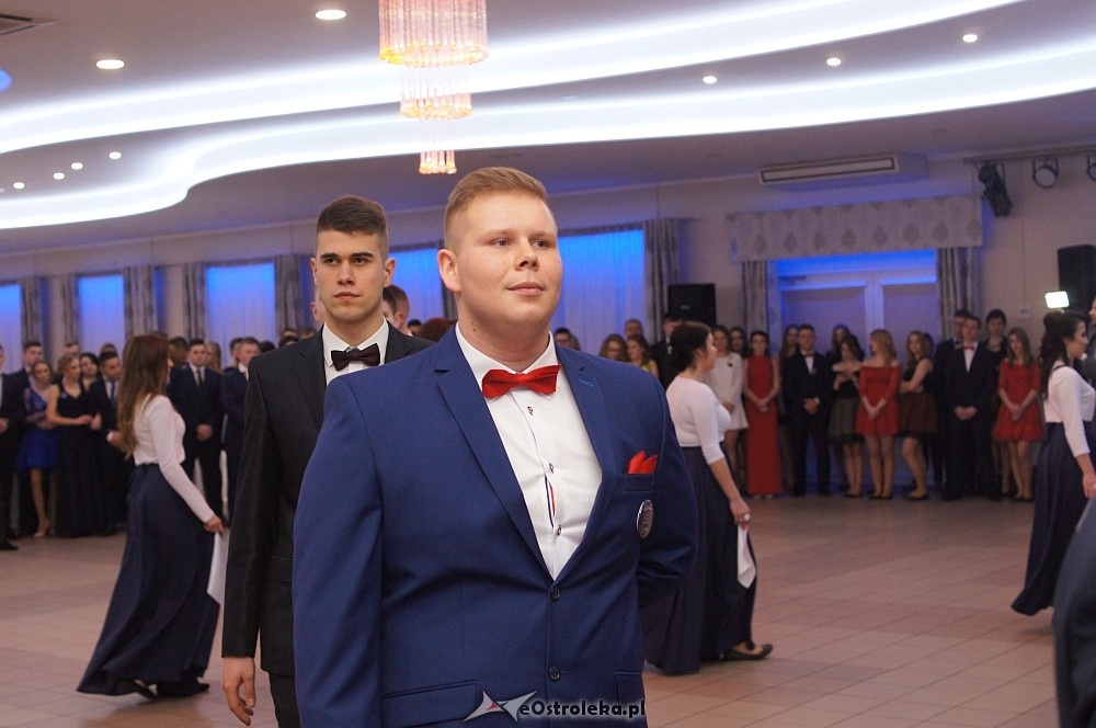 Studniówka 2017 w Zespole Szkół Zawodowych nr 2 w Ostrołęce [28.01.2017] - zdjęcie #263 - eOstroleka.pl
