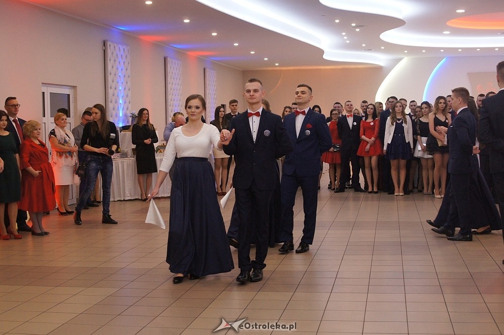 Studniówka 2017 w Zespole Szkół Zawodowych nr 2 w Ostrołęce [28.01.2017] - zdjęcie #257 - eOstroleka.pl