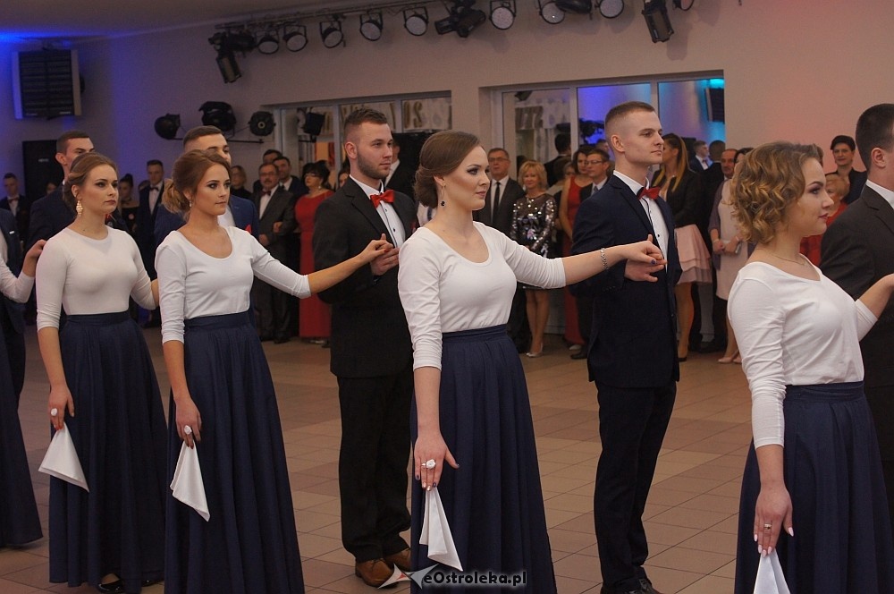 Studniówka 2017 w Zespole Szkół Zawodowych nr 2 w Ostrołęce [28.01.2017] - zdjęcie #241 - eOstroleka.pl