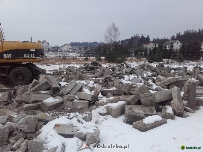 Materiał z recyclingu posłuży do budowy nowych dróg w gminie Kadzidło [ZDJĘCIA] - zdjęcie #6 - eOstroleka.pl