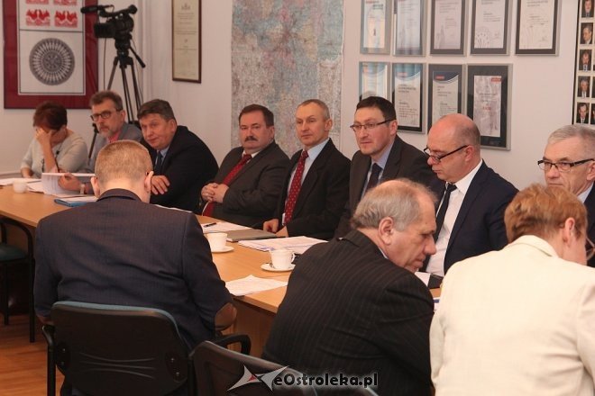 XXIX sesja Rady Powiatu  Ostrołęce [07.02.2017] - zdjęcie #5 - eOstroleka.pl