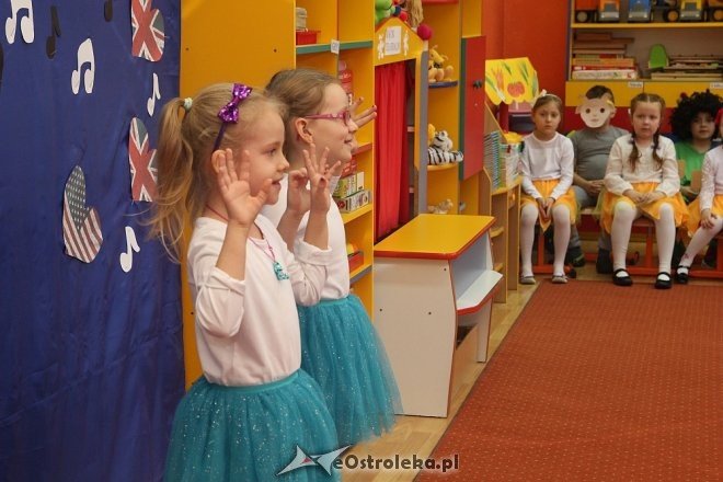 Konkurs wierszy i piosenek w języku angielskim w ostrołęckiej „ósemce” [ZDJĘCIA] - zdjęcie #1 - eOstroleka.pl