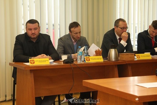 Ekspresowa sesja Rady Miasta z formalnymi zmianami w planach remontu mostu [09.02.2017] - zdjęcie #22 - eOstroleka.pl