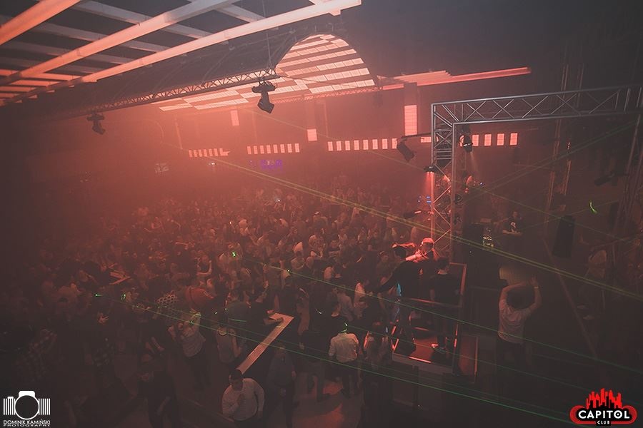 Kolejna odsłona Nocy Wariatów w Clubie Capitol Sypniewo [ZDJĘCIA] - zdjęcie #23 - eOstroleka.pl