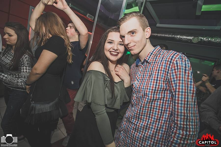 Kolejna odsłona Nocy Wariatów w Clubie Capitol Sypniewo [ZDJĘCIA] - zdjęcie #88 - eOstroleka.pl