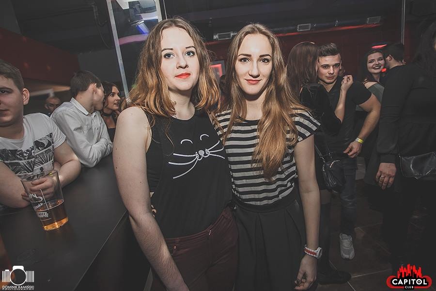 Kolejna odsłona Nocy Wariatów w Clubie Capitol Sypniewo [ZDJĘCIA] - zdjęcie #38 - eOstroleka.pl