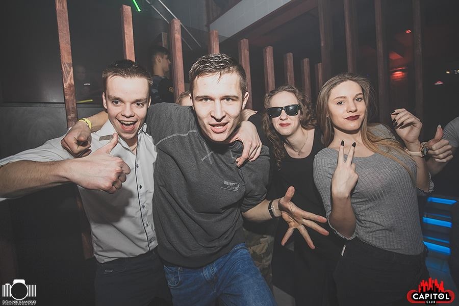 Kolejna odsłona Nocy Wariatów w Clubie Capitol Sypniewo [ZDJĘCIA] - zdjęcie #27 - eOstroleka.pl