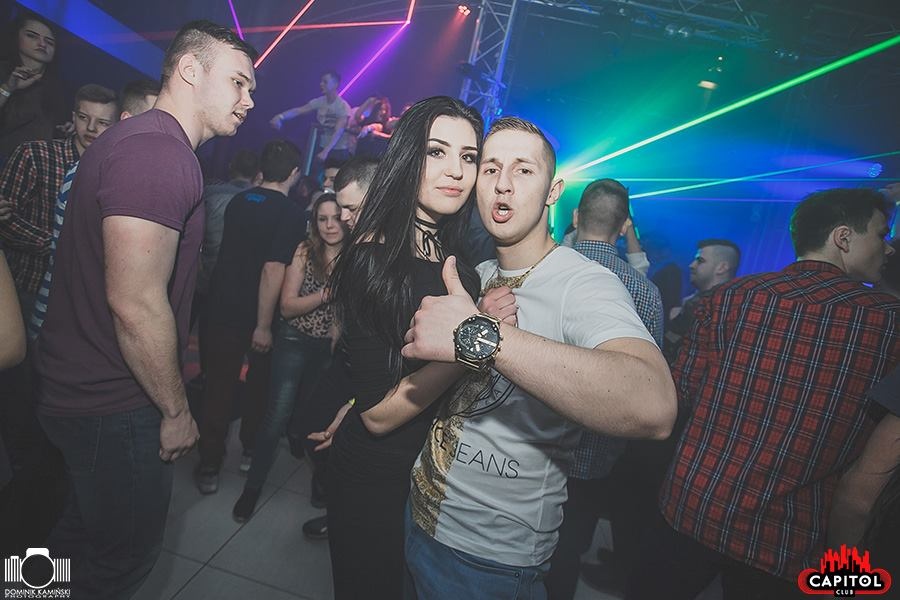 Kolejna odsłona Nocy Wariatów w Clubie Capitol Sypniewo [ZDJĘCIA] - zdjęcie #11 - eOstroleka.pl