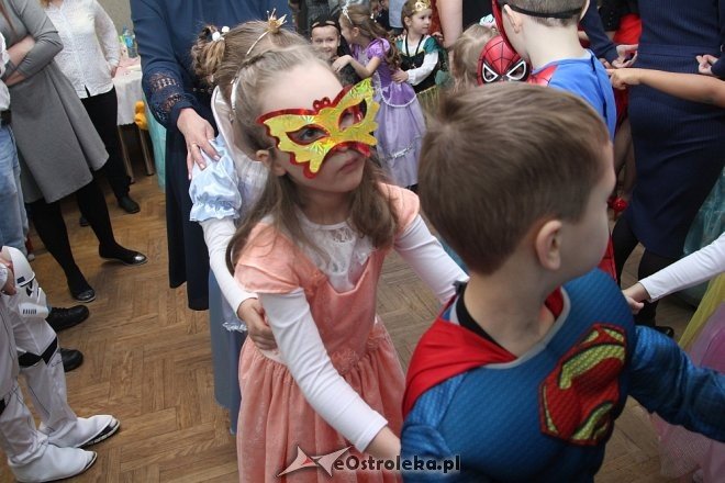 Bal karnawałowy w przedszkolaków z Krainy Misiów [11.02.2017] - zdjęcie #50 - eOstroleka.pl