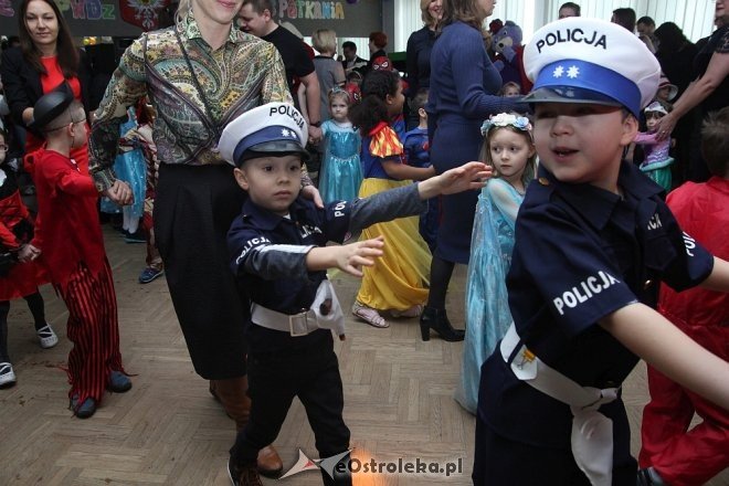 Bal karnawałowy w przedszkolaków z Krainy Misiów [11.02.2017] - zdjęcie #89 - eOstroleka.pl