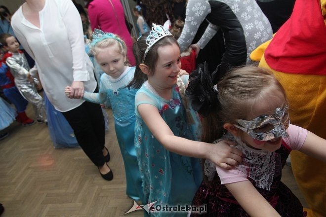 Bal karnawałowy w przedszkolaków z Krainy Misiów [11.02.2017] - zdjęcie #68 - eOstroleka.pl