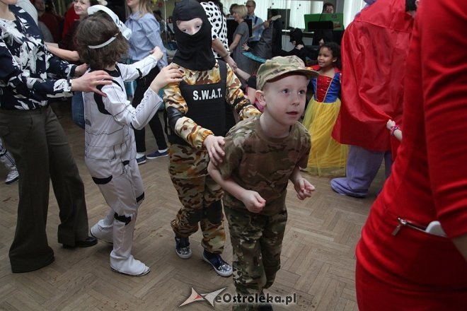 Bal karnawałowy w przedszkolaków z Krainy Misiów [11.02.2017] - zdjęcie #64 - eOstroleka.pl