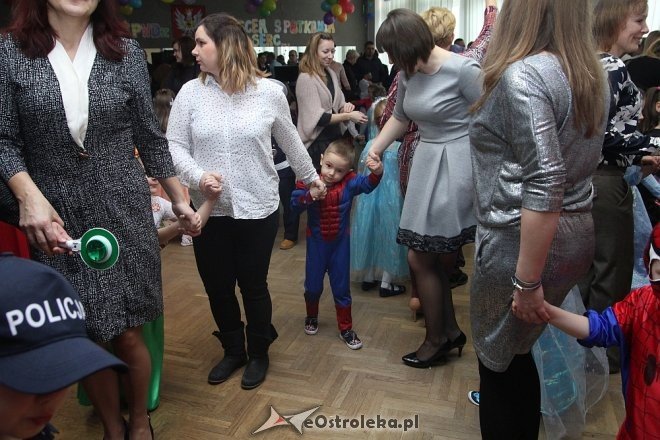 Bal karnawałowy w przedszkolaków z Krainy Misiów [11.02.2017] - zdjęcie #38 - eOstroleka.pl