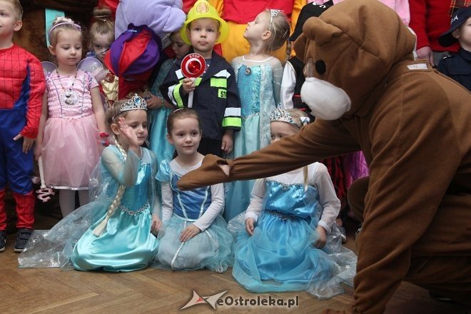 Bal karnawałowy w przedszkolaków z Krainy Misiów [11.02.2017] - zdjęcie #15 - eOstroleka.pl