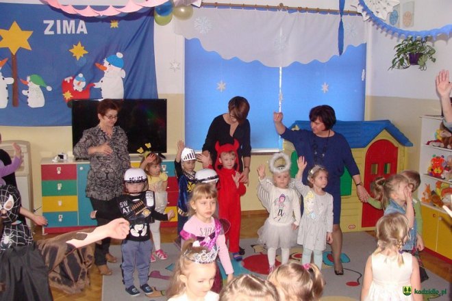 Bal karnawałowy w Przedszkolu Samorządowym w Kadzidle [ZDJĘCIA] - zdjęcie #53 - eOstroleka.pl