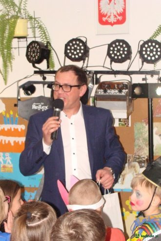 Bal karnawałowy w Przedszkolu Samorządowym w Kadzidle [ZDJĘCIA] - zdjęcie #43 - eOstroleka.pl