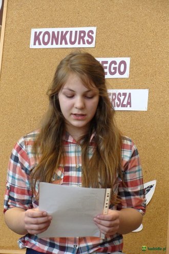 „Konkurs jednego wiersza” w kadzidlańskiej bibliotece [ZDJĘCIA] - zdjęcie #22 - eOstroleka.pl