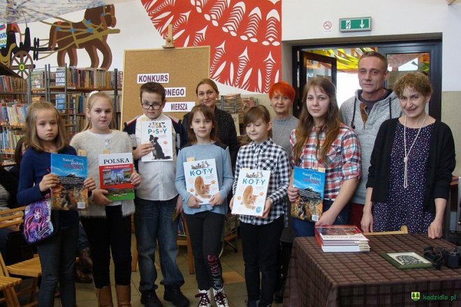 „Konkurs jednego wiersza” w kadzidlańskiej bibliotece [ZDJĘCIA] - zdjęcie #3 - eOstroleka.pl